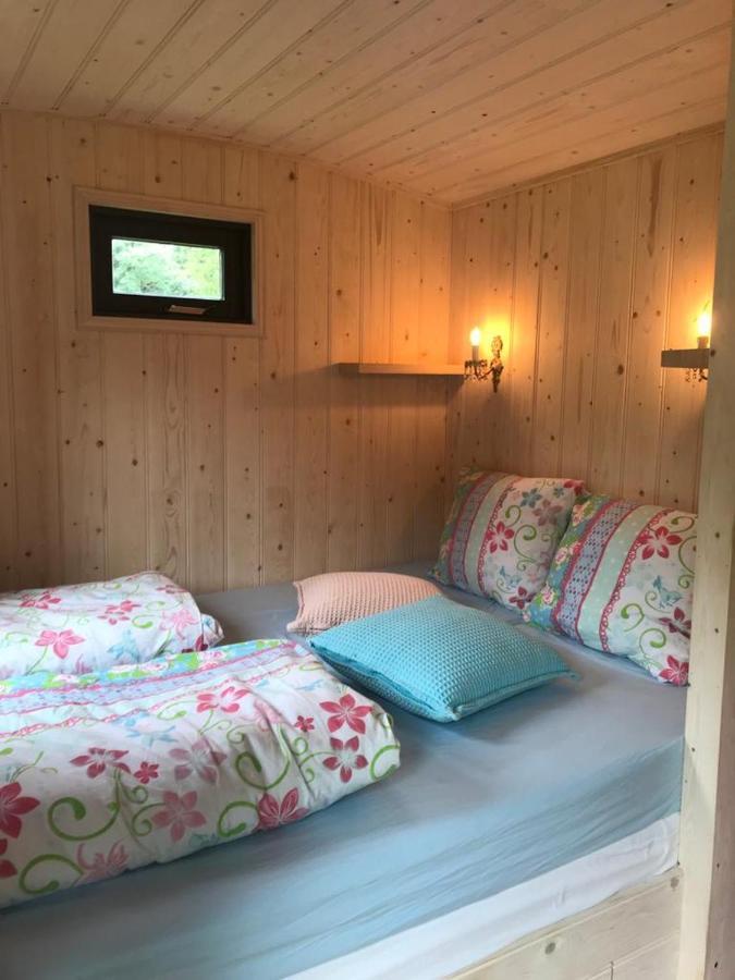 Camping Het Vossenhol 埃尔默洛 外观 照片